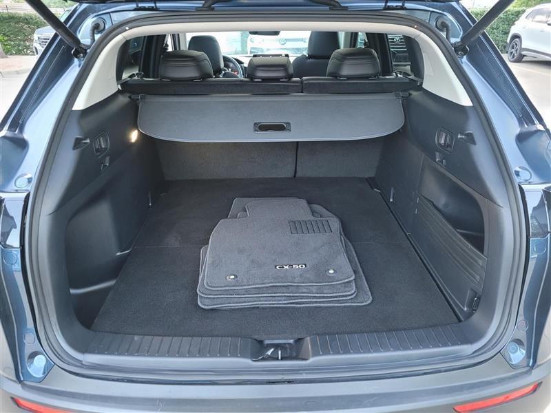 Mazda CX-50 Hybrid Premium 2025