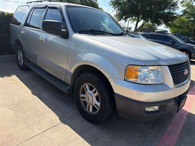 2005 Ford Expedition XLT 2WD
