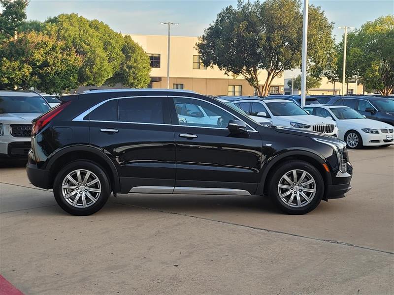 Cadillac XT4 Premium Luxury AWD 2023