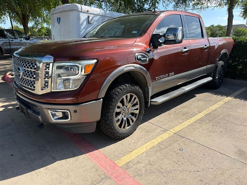 Nissan Titan XD Platinum Reserve 2WD Diesel 2016