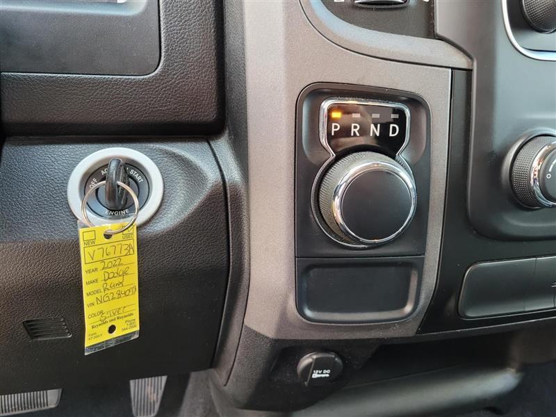 RAM 1500 Classic Tradesman Crew Cab SWB 2WD 2022