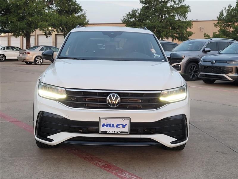 Volkswagen Tiguan SE R-Line Black 2024