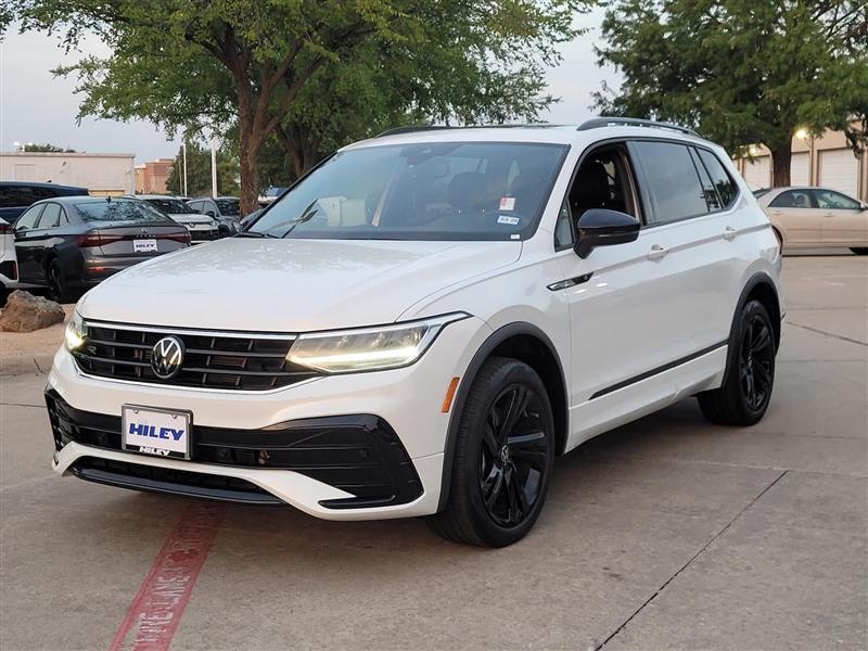 Volkswagen Tiguan SE R-Line Black 2024