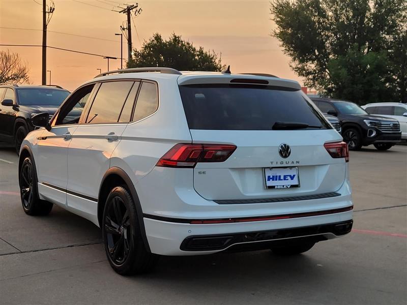 Volkswagen Tiguan SE R-Line Black 2024