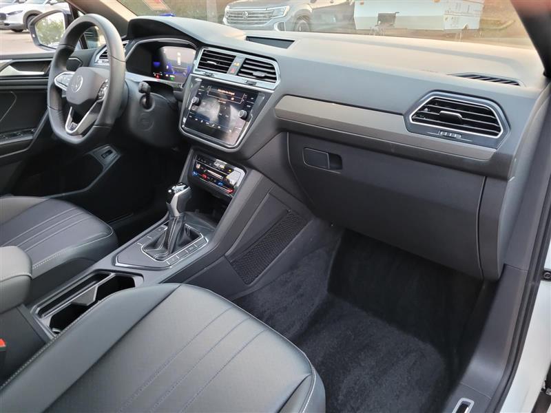Volkswagen Tiguan SE R-Line Black 2024