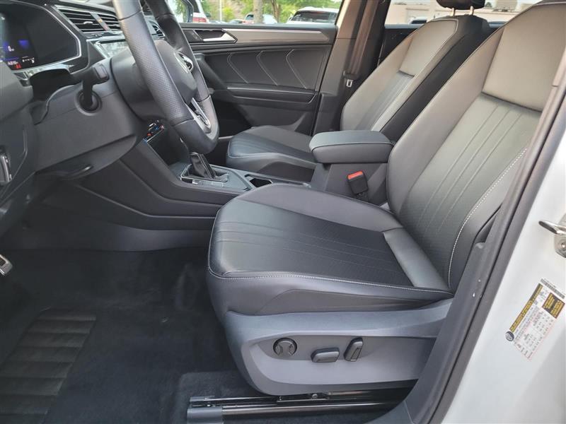 Volkswagen Tiguan SE R-Line Black 2024