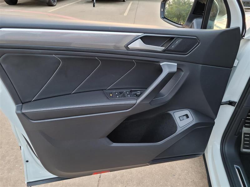 Volkswagen Tiguan SE R-Line Black 2024