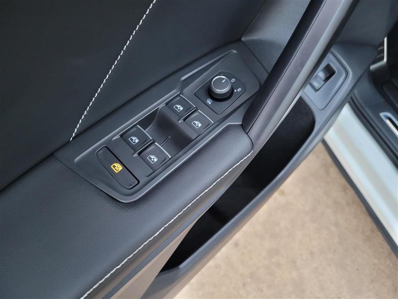 Volkswagen Tiguan SE R-Line Black 2024