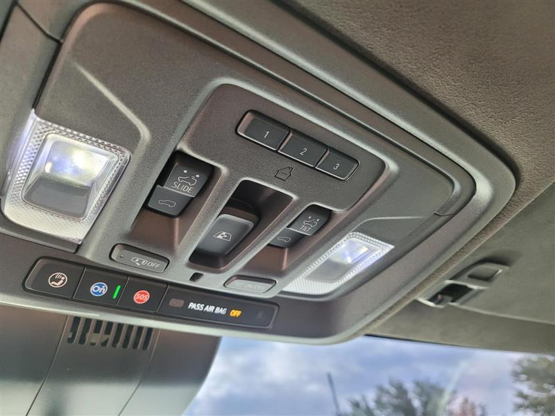 GMC Sierra 2500HD Denali Ultimate Crew Cab 4WD 2024