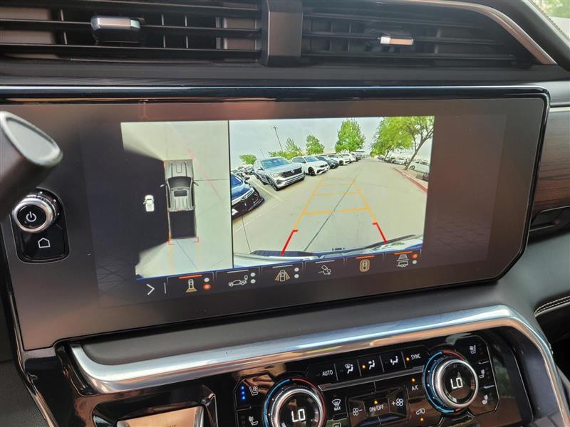GMC Sierra 2500HD Denali Ultimate Crew Cab 4WD 2024