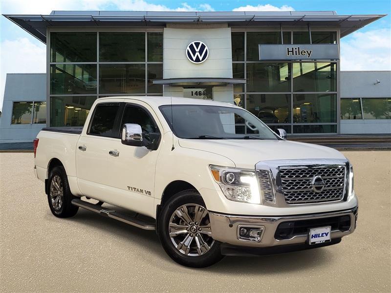 2018 Nissan Titan SL Crew Cab 2WD