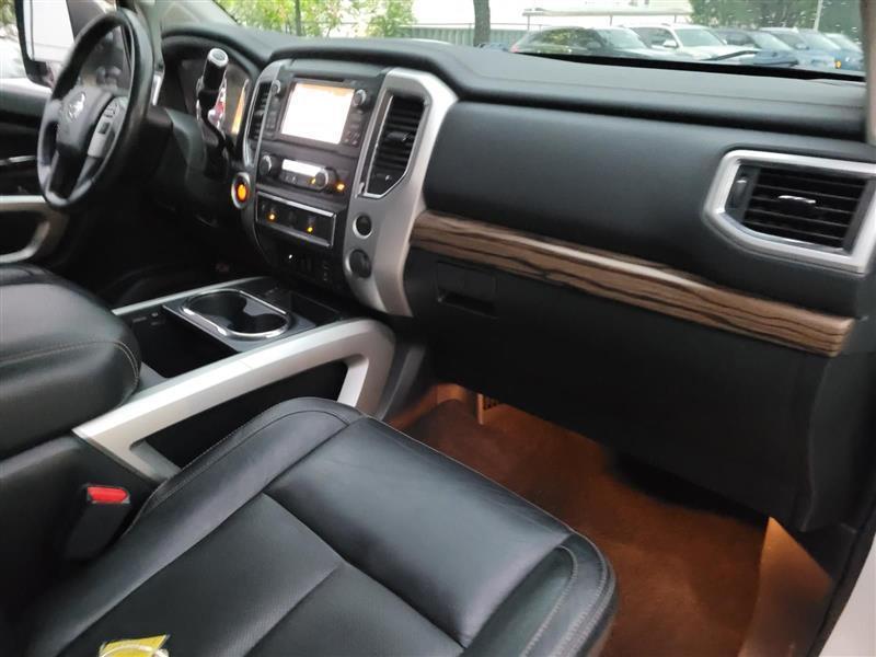 Nissan Titan SL Crew Cab 2WD 2018