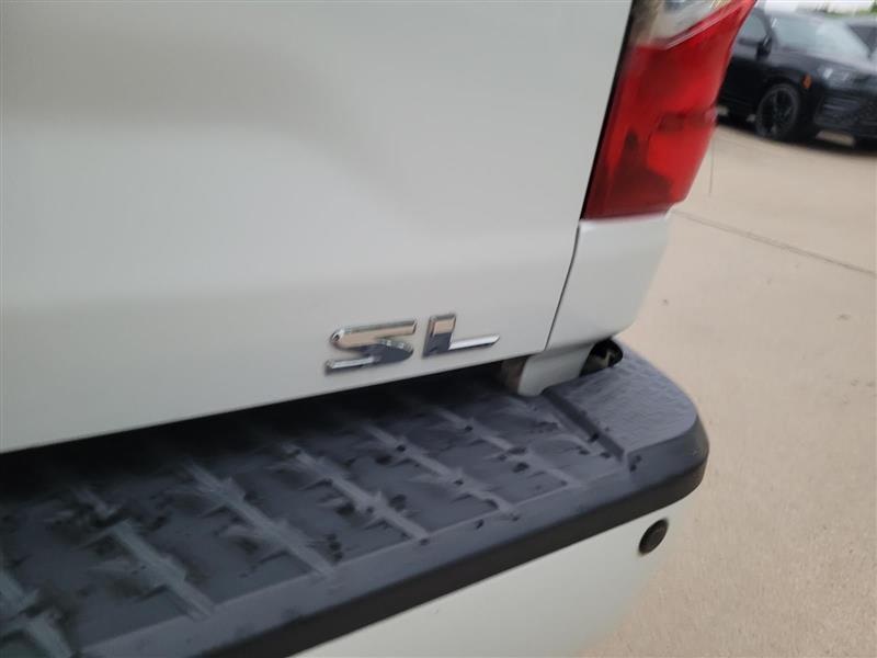 Nissan Titan SL Crew Cab 2WD 2018