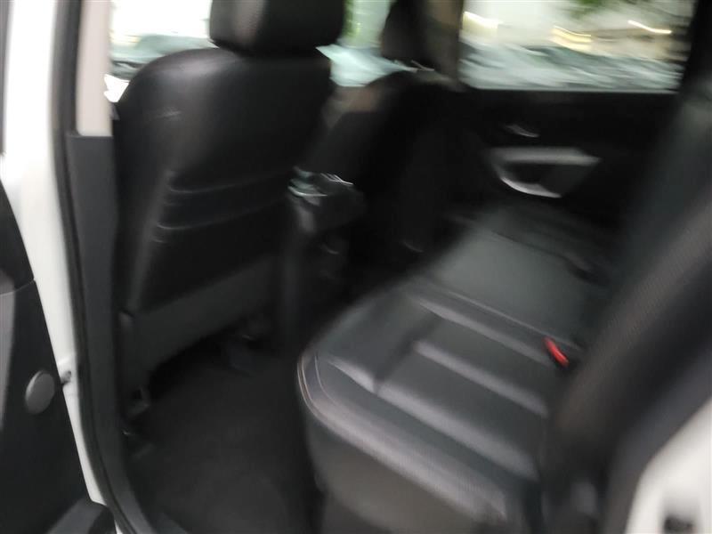 Nissan Titan SL Crew Cab 2WD 2018