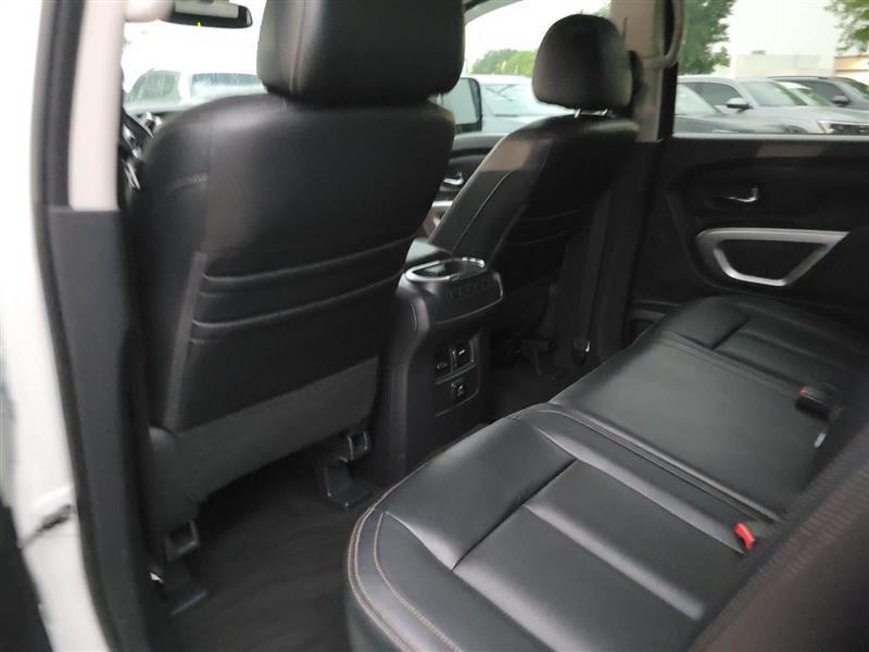 Nissan Titan SL Crew Cab 2WD 2018
