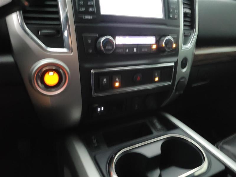 Nissan Titan SL Crew Cab 2WD 2018