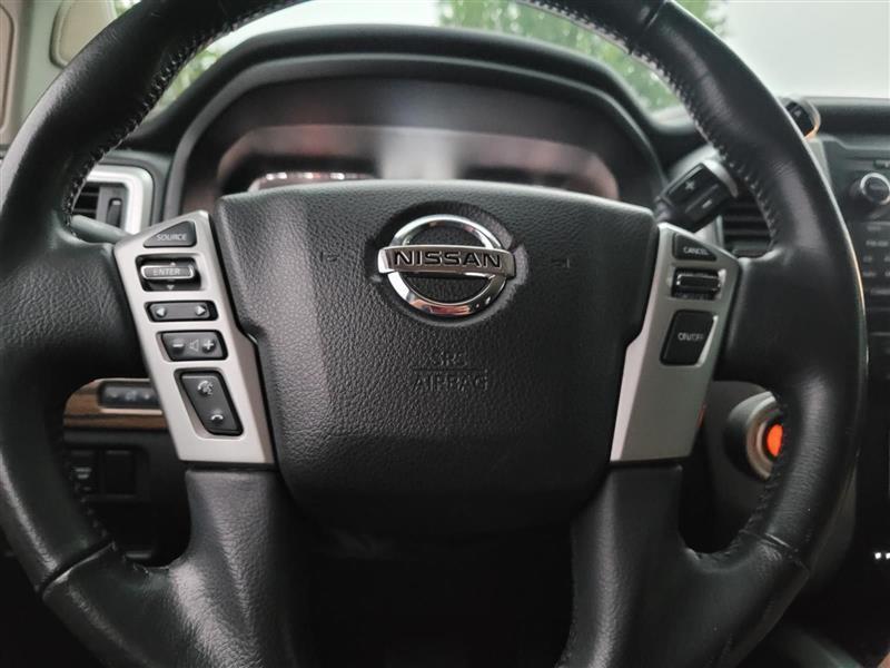 Nissan Titan SL Crew Cab 2WD 2018