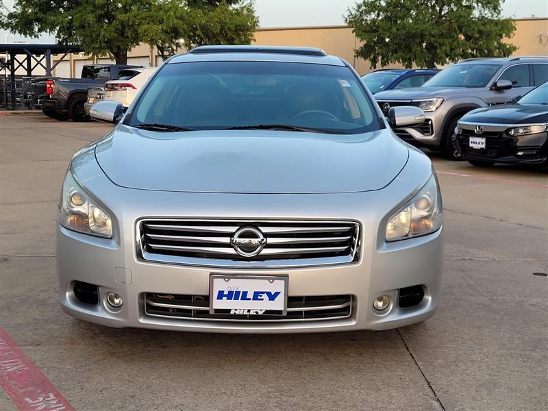 Nissan Maxima SV 2014