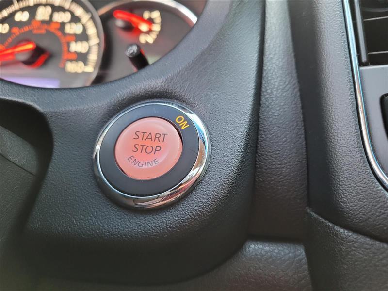 Nissan Maxima SV 2014