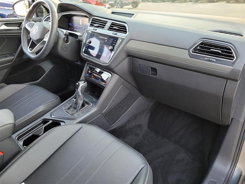 Volkswagen Tiguan SE 2023