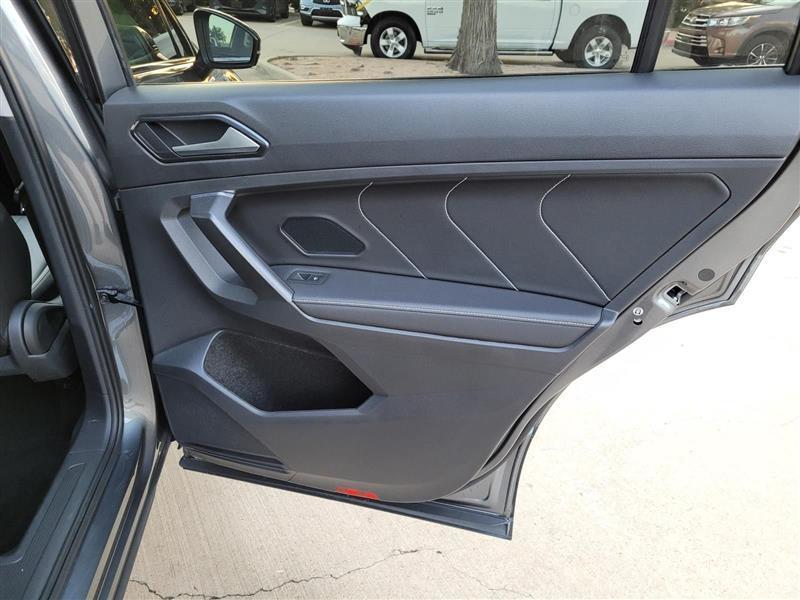 Volkswagen Tiguan SE 2023
