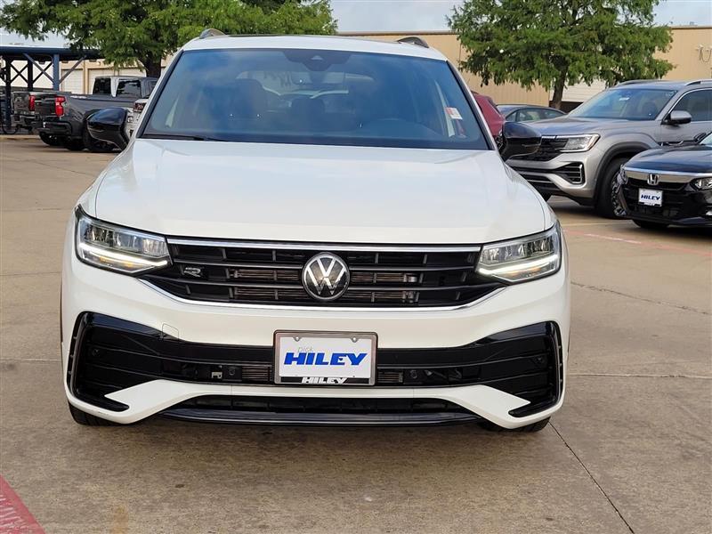 Volkswagen Tiguan SE R-Line Black 2024
