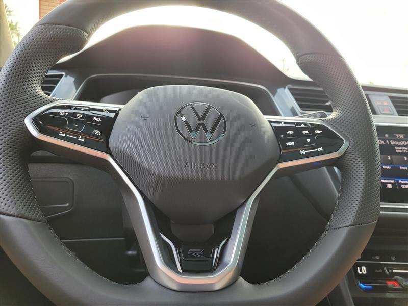 Volkswagen Tiguan SE R-Line Black 2024