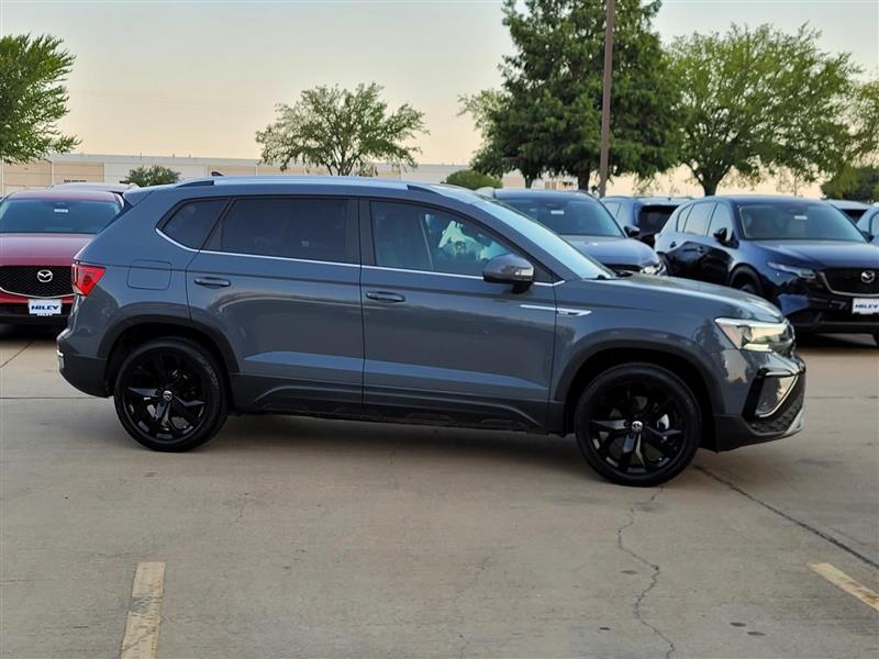 Volkswagen Taos Comfortline 2023