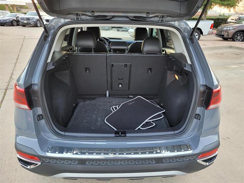 Volkswagen Taos Comfortline 2023