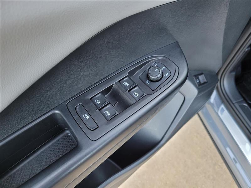 Volkswagen Taos Comfortline 2023