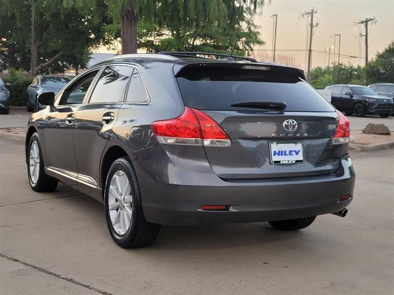 Toyota Venza FWD I4 2011