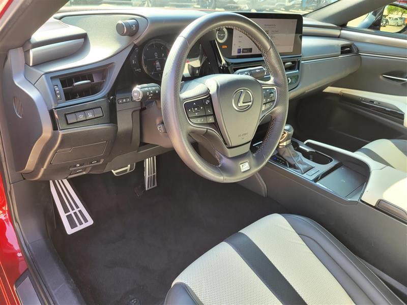 Lexus ES 350 F SPORT 2023
