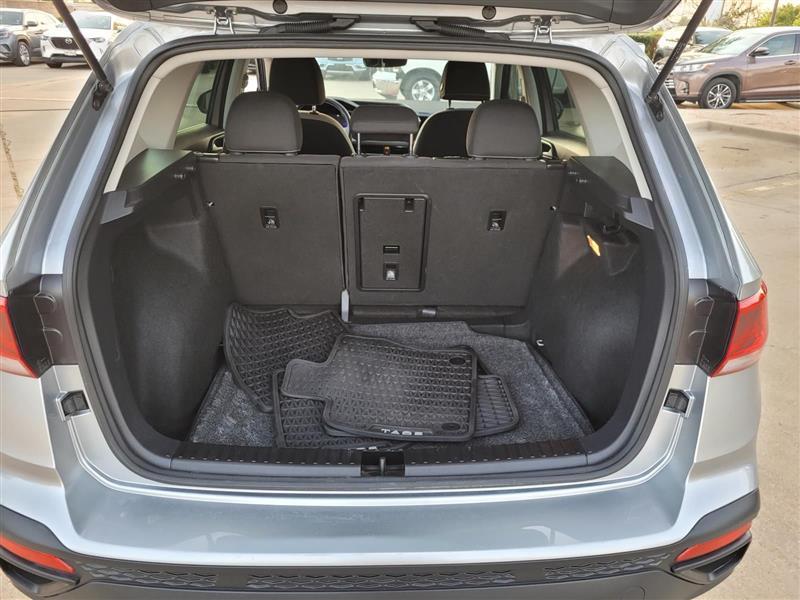 Volkswagen Taos S 2023