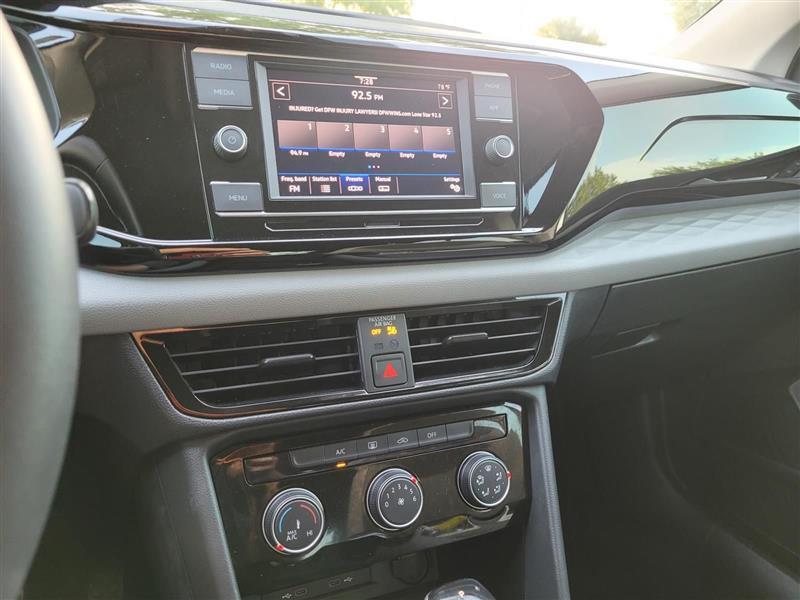 Volkswagen Taos S 2023
