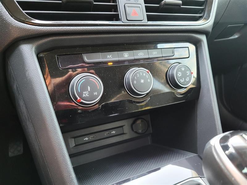 Volkswagen Taos S 2023