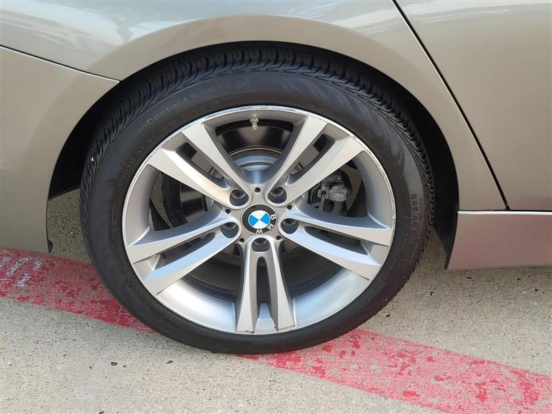 BMW 3-Series 330i SULEV Sedan 2018