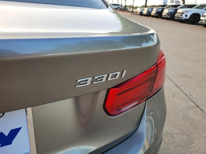 BMW 3-Series 330i SULEV Sedan 2018