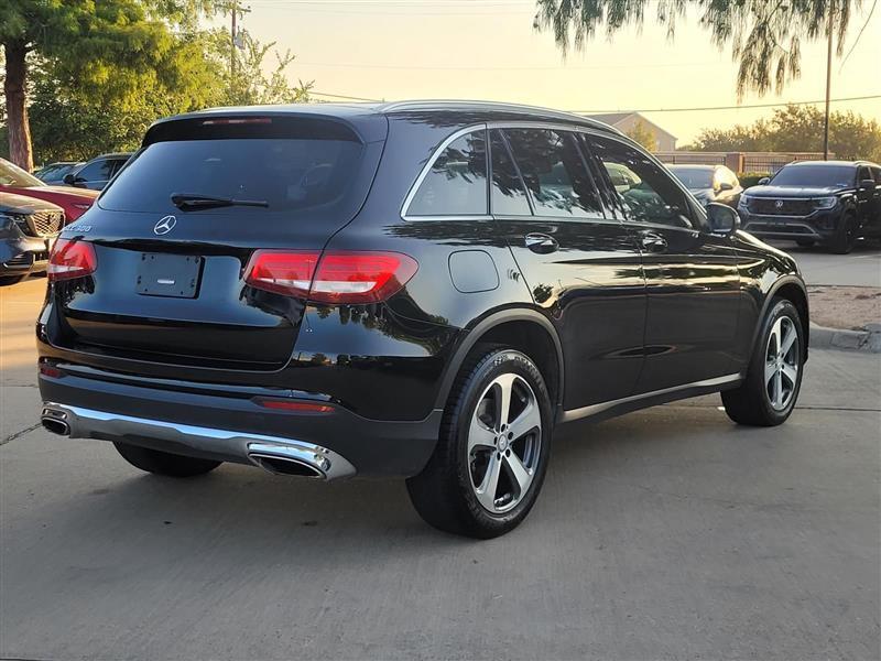 Mercedes-Benz GLC-Class GLC300 2016
