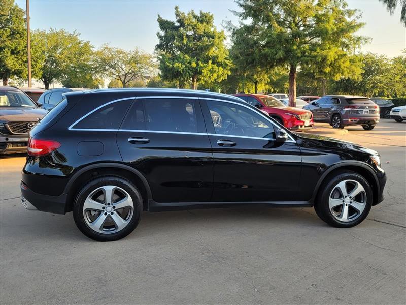 Mercedes-Benz GLC-Class GLC300 2016