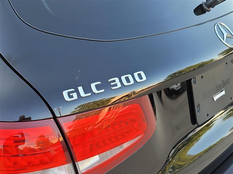 Mercedes-Benz GLC-Class GLC300 2016