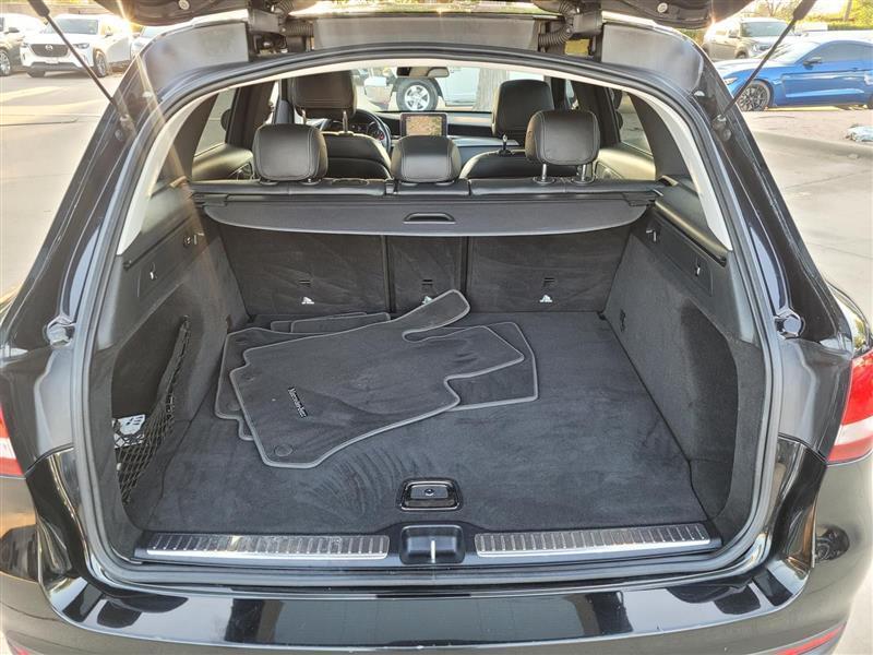 Mercedes-Benz GLC-Class GLC300 2016
