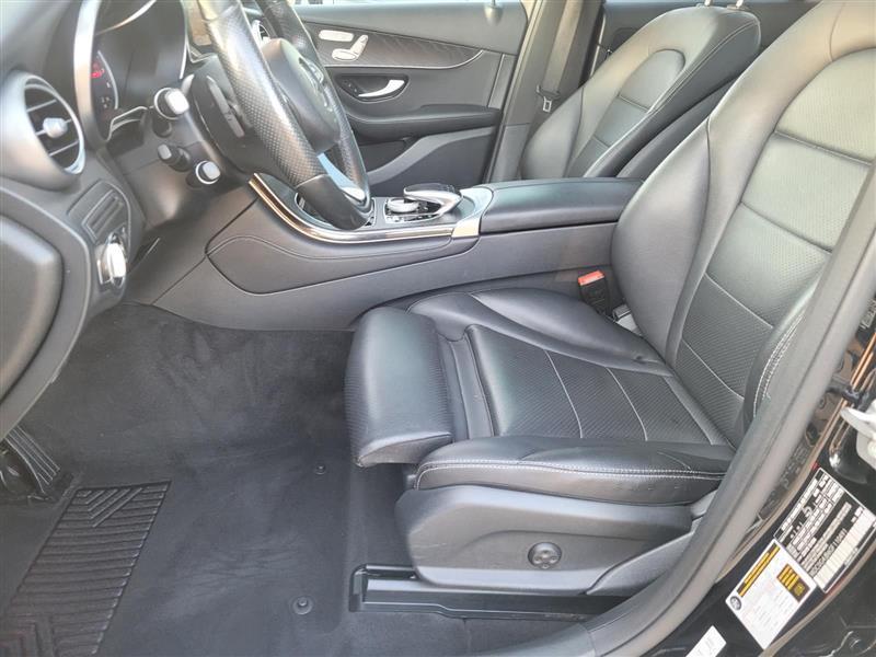 Mercedes-Benz GLC-Class GLC300 2016