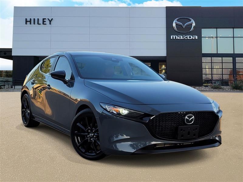 2022 Mazda MAZDA3 Preferred Hatchback