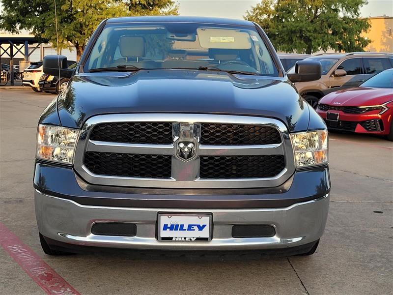 RAM 1500 Classic Tradesman Quad Cab 2WD 2019