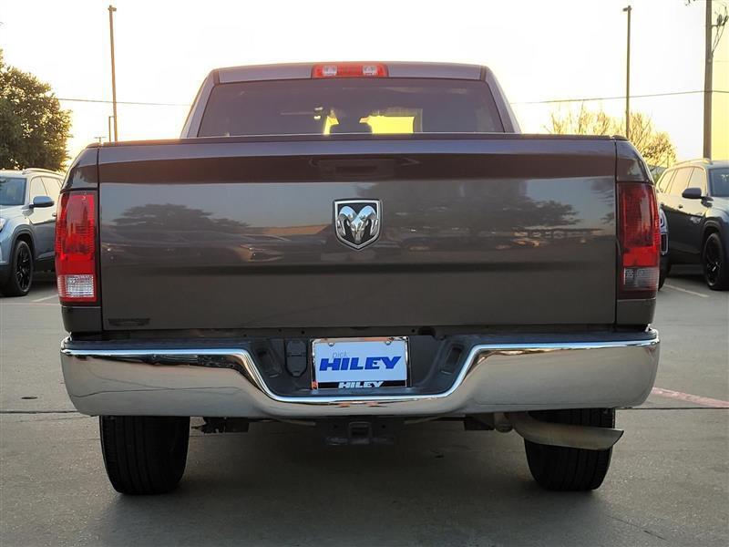 RAM 1500 Classic Tradesman Quad Cab 2WD 2019