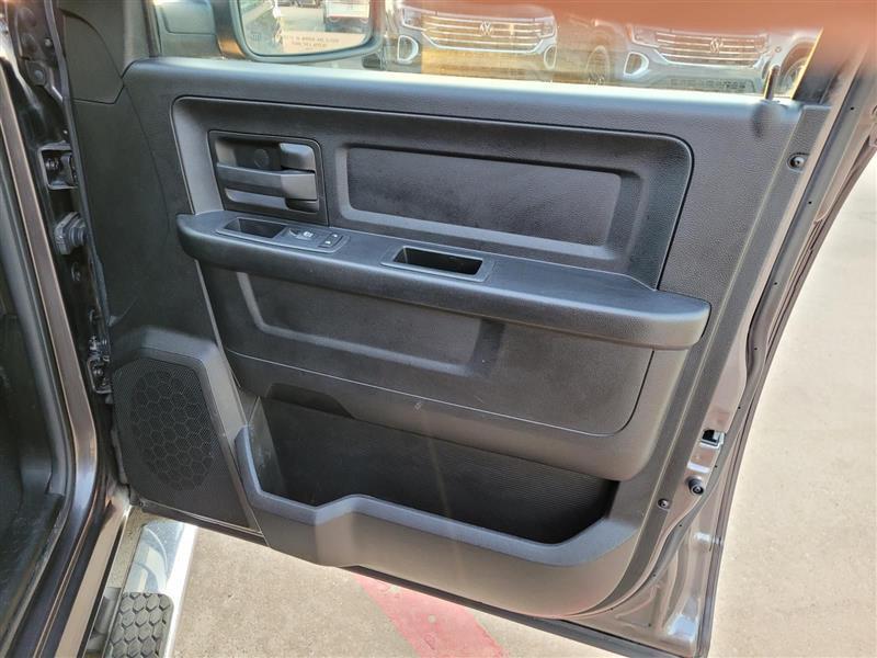 RAM 1500 Classic Tradesman Quad Cab 2WD 2019