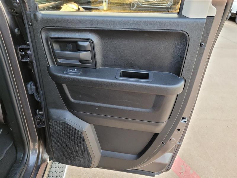 RAM 1500 Classic Tradesman Quad Cab 2WD 2019