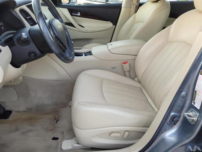 Infiniti QX50 Base AWD 2017