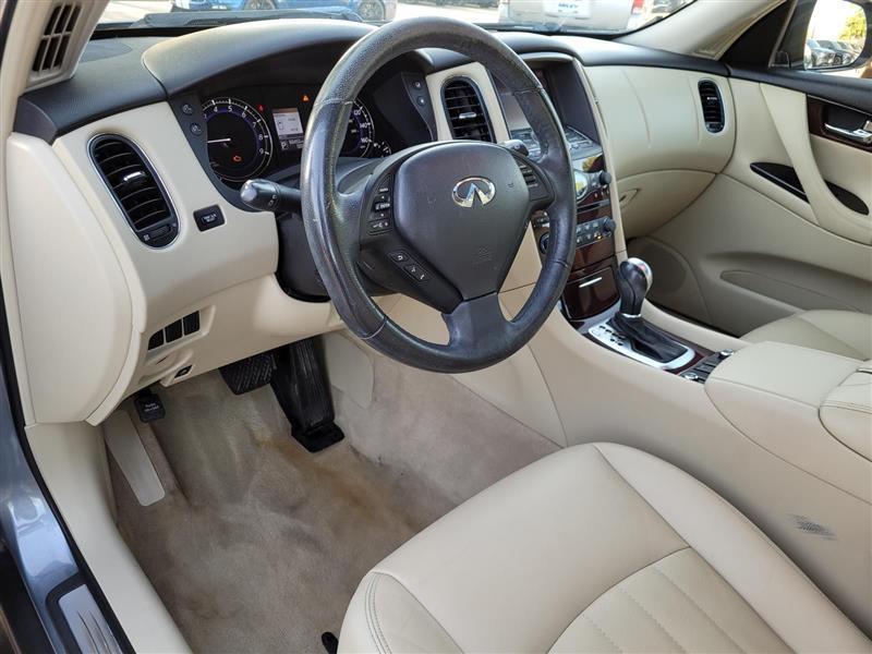 Infiniti QX50 Base AWD 2017