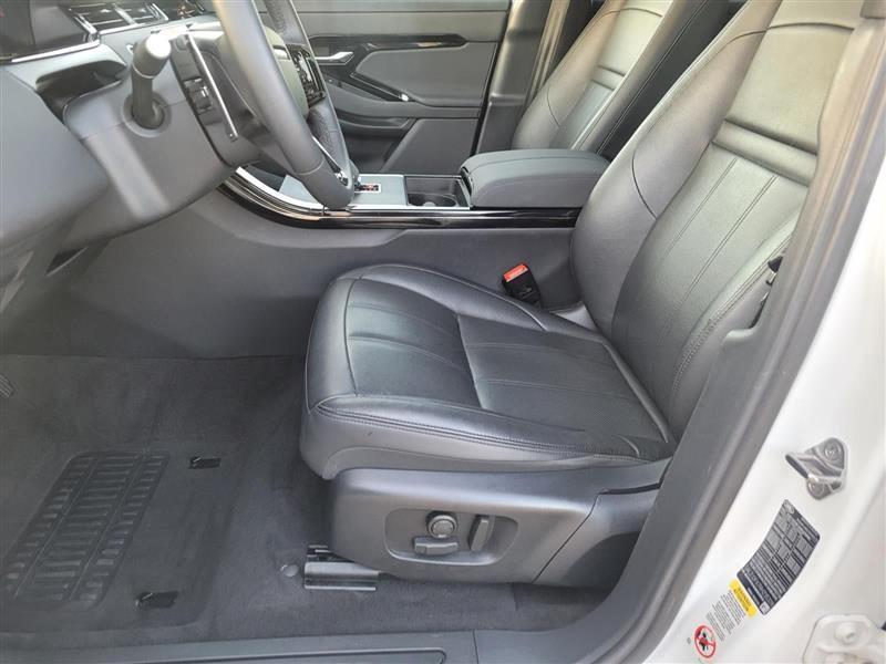 Land Rover Range Rover Evoque S 2024